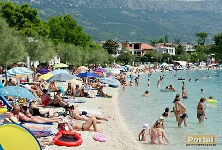 Apartment Apartman Lavanda Kastela Croatia